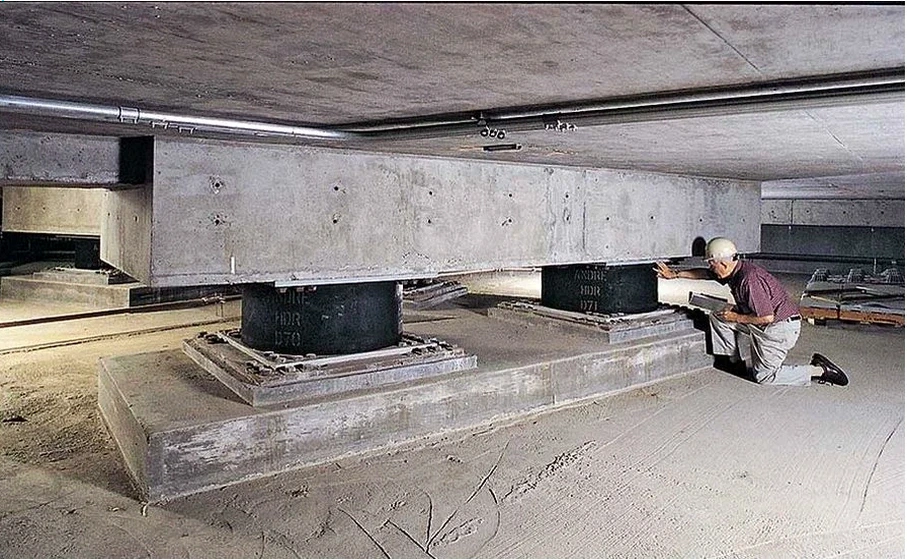 Projeto de Isolamento Sísmico de Base em São Leopoldo